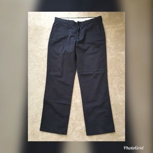 Haggar Men’s Life Khaki Straight Fit